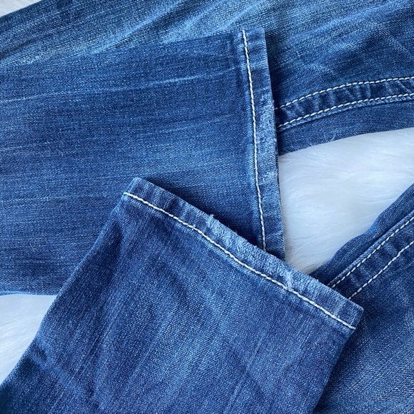 Miss Me Studded Distressed Jeans - Picture 6 of 9